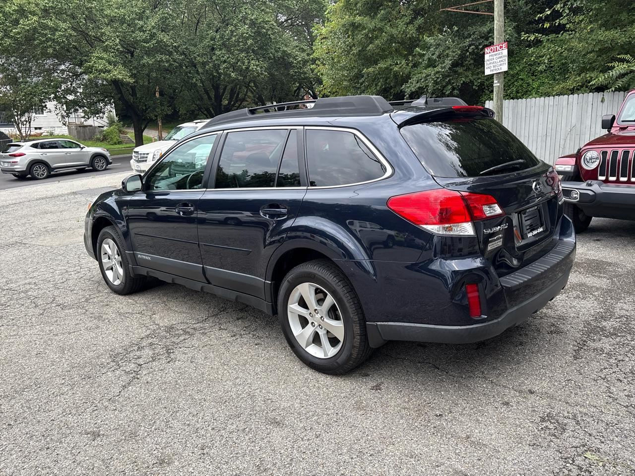 Subaru Outback 4dr Wgn H4 Auto 2.5i Limited 2013