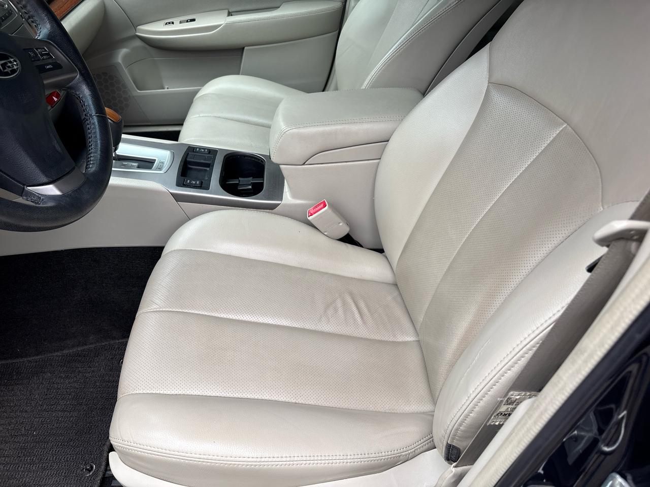 Subaru Outback 4dr Wgn H4 Auto 2.5i Limited 2013