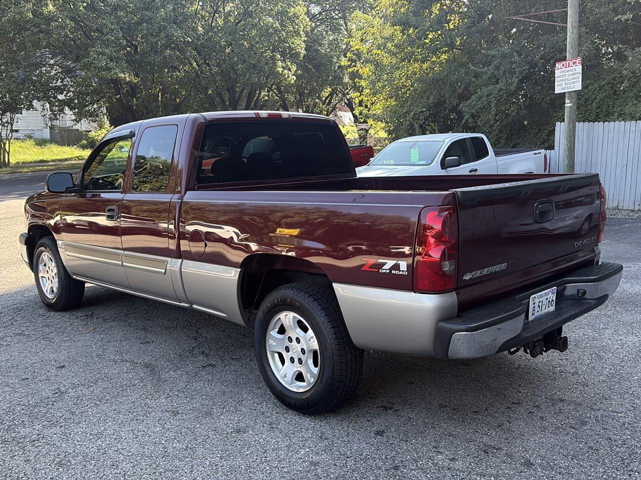 Chevrolet Silverado 1500 Ext Cab 143.5" WB 4WD LS 2003