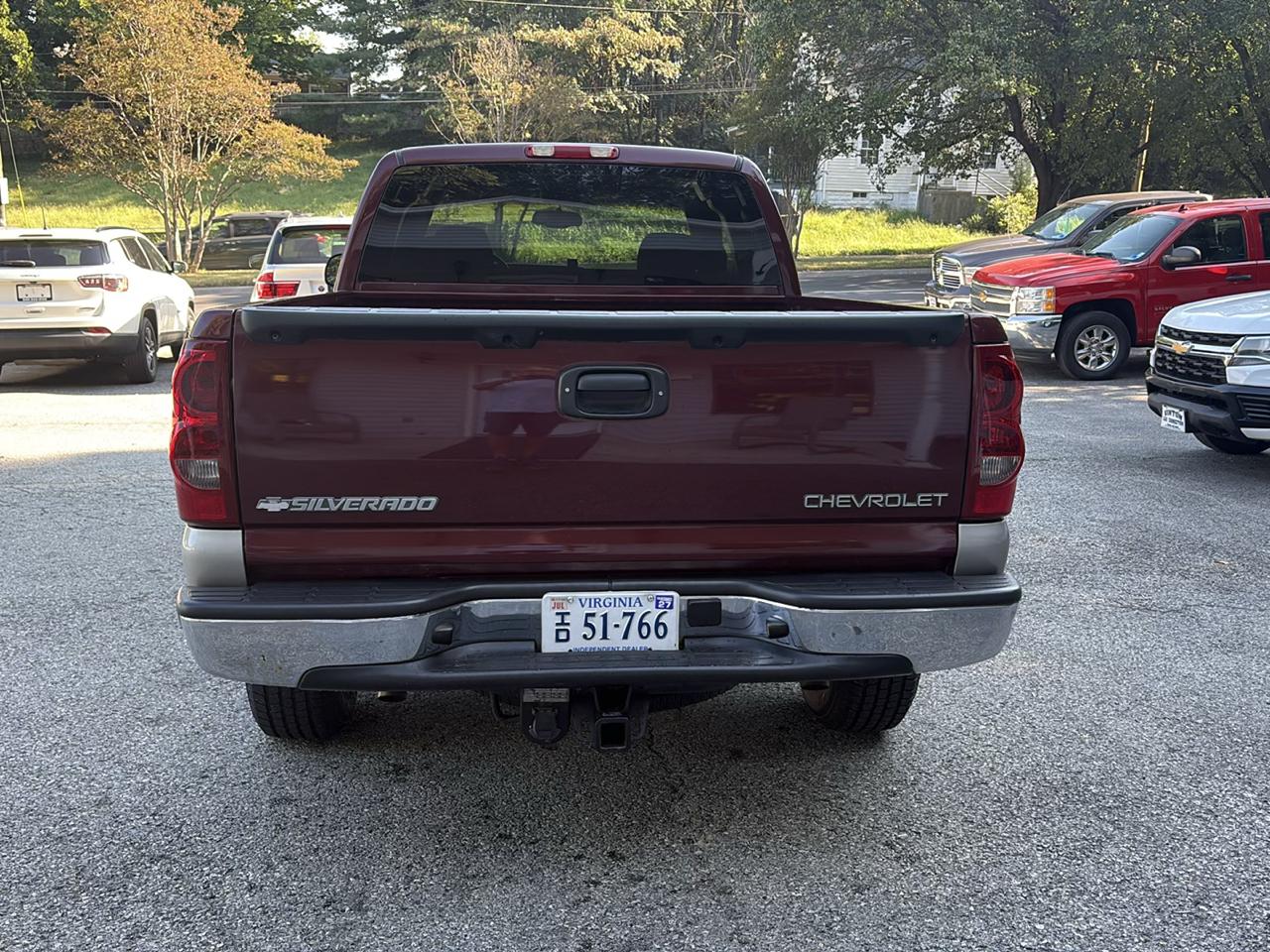 Chevrolet Silverado 1500 Ext Cab 143.5" WB 4WD LS 2003