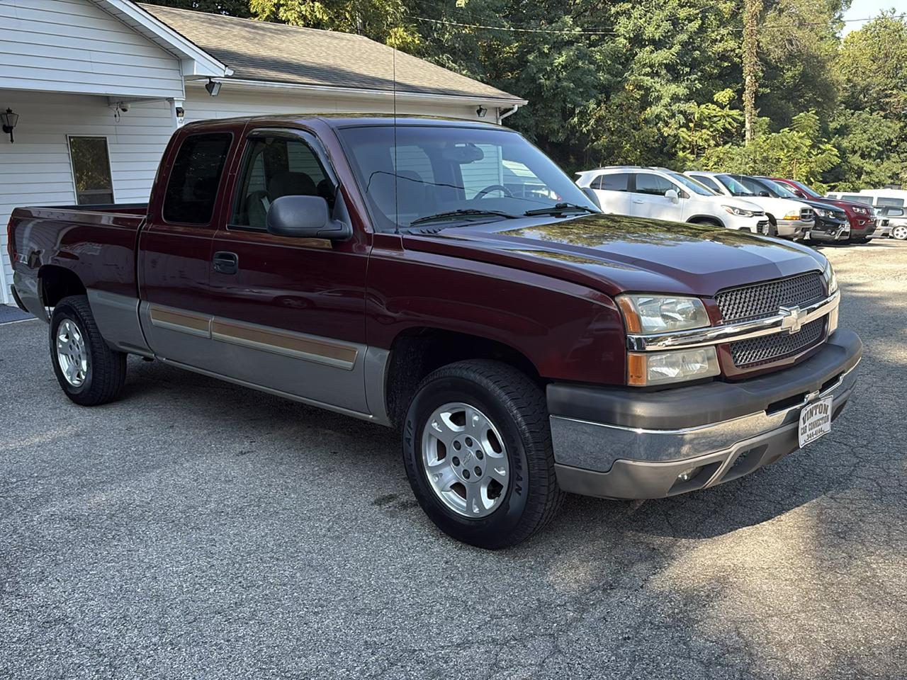 Chevrolet Silverado 1500 Ext Cab 143.5" WB 4WD LS 2003