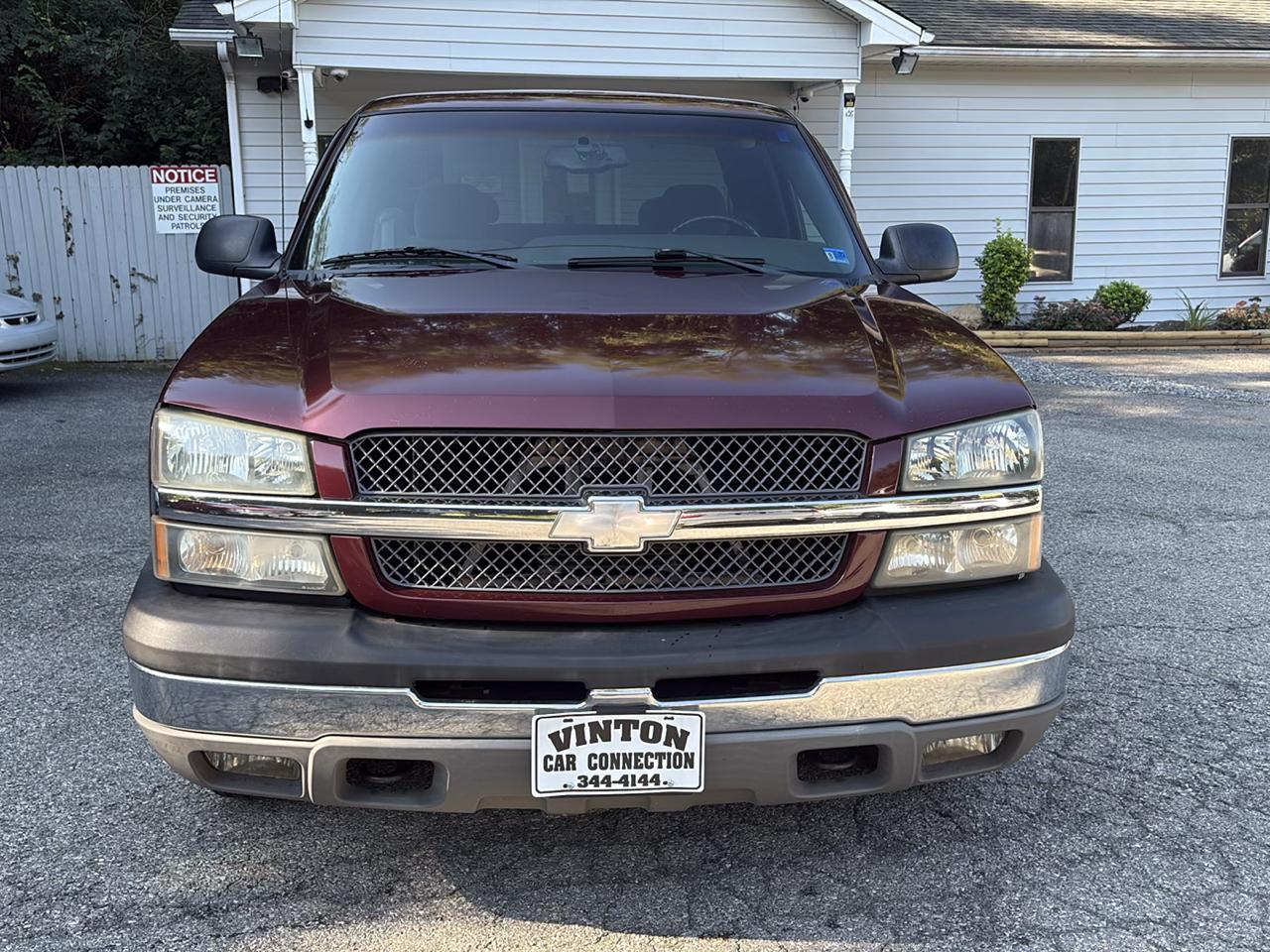 Chevrolet Silverado 1500 Ext Cab 143.5" WB 4WD LS 2003