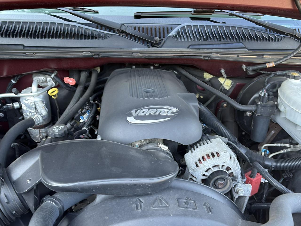 Chevrolet Silverado 1500 Ext Cab 143.5" WB 4WD LS 2003