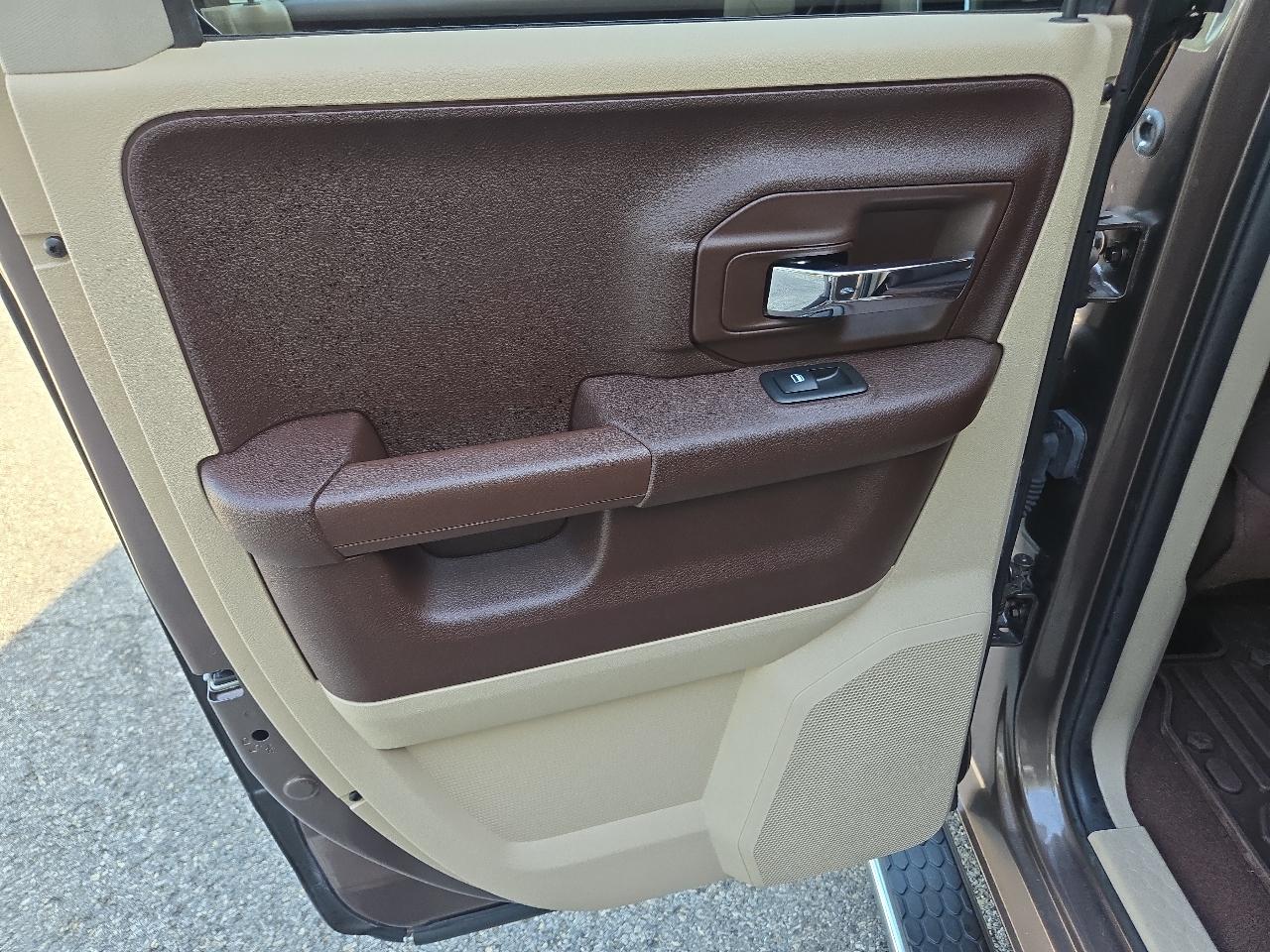 RAM 1500 Big Horn 4x4 Quad Cab 6'4" Box 2018