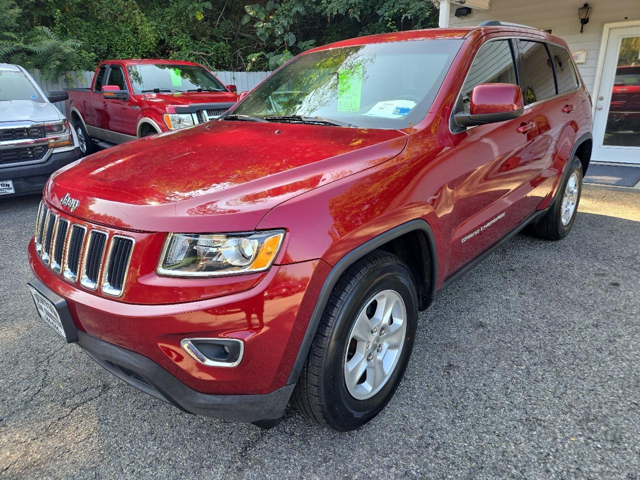 2014 Jeep Grand Cherokee 4WD 4dr Laredo