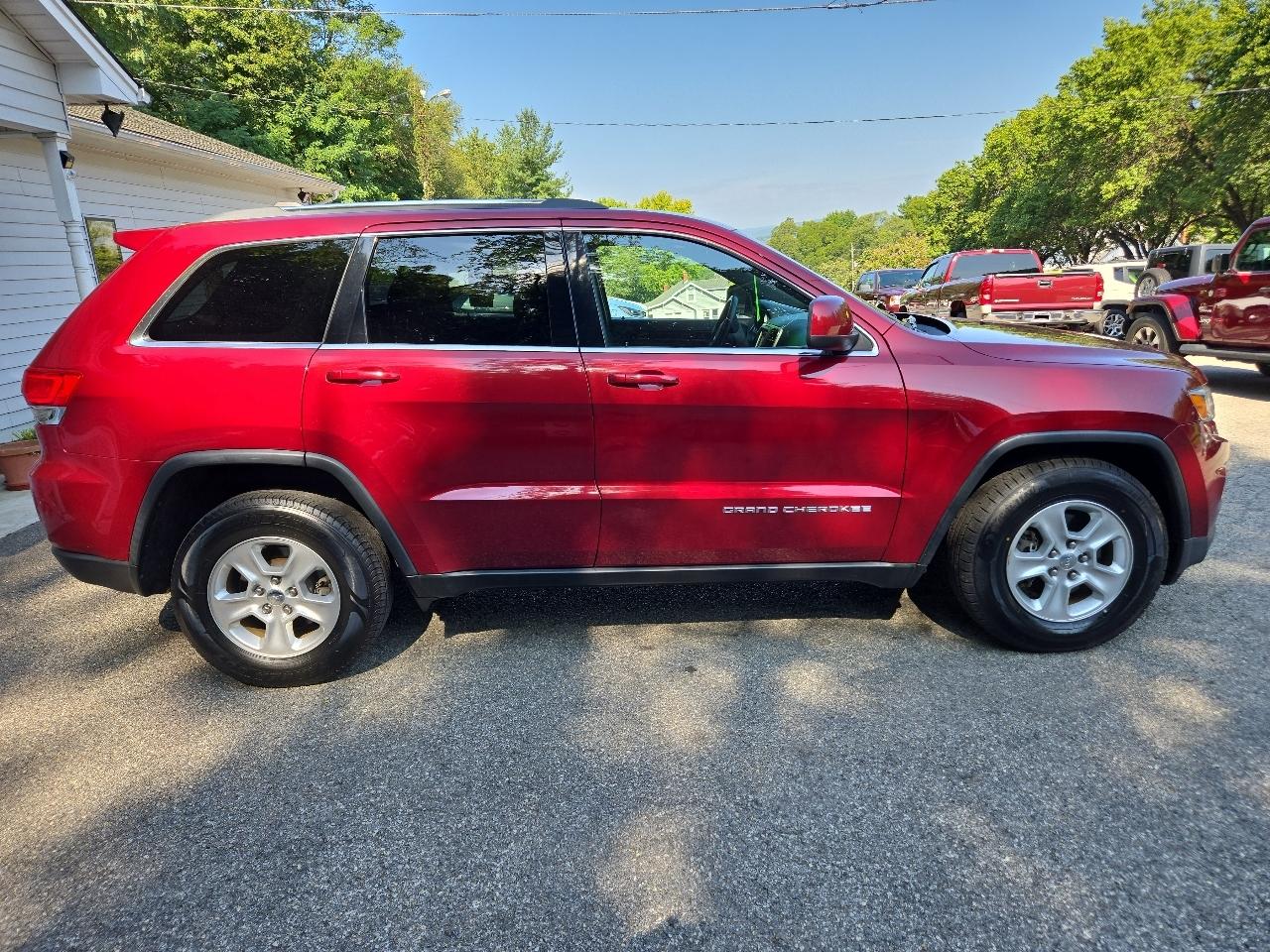 Jeep Grand Cherokee 4WD 4dr Laredo 2014