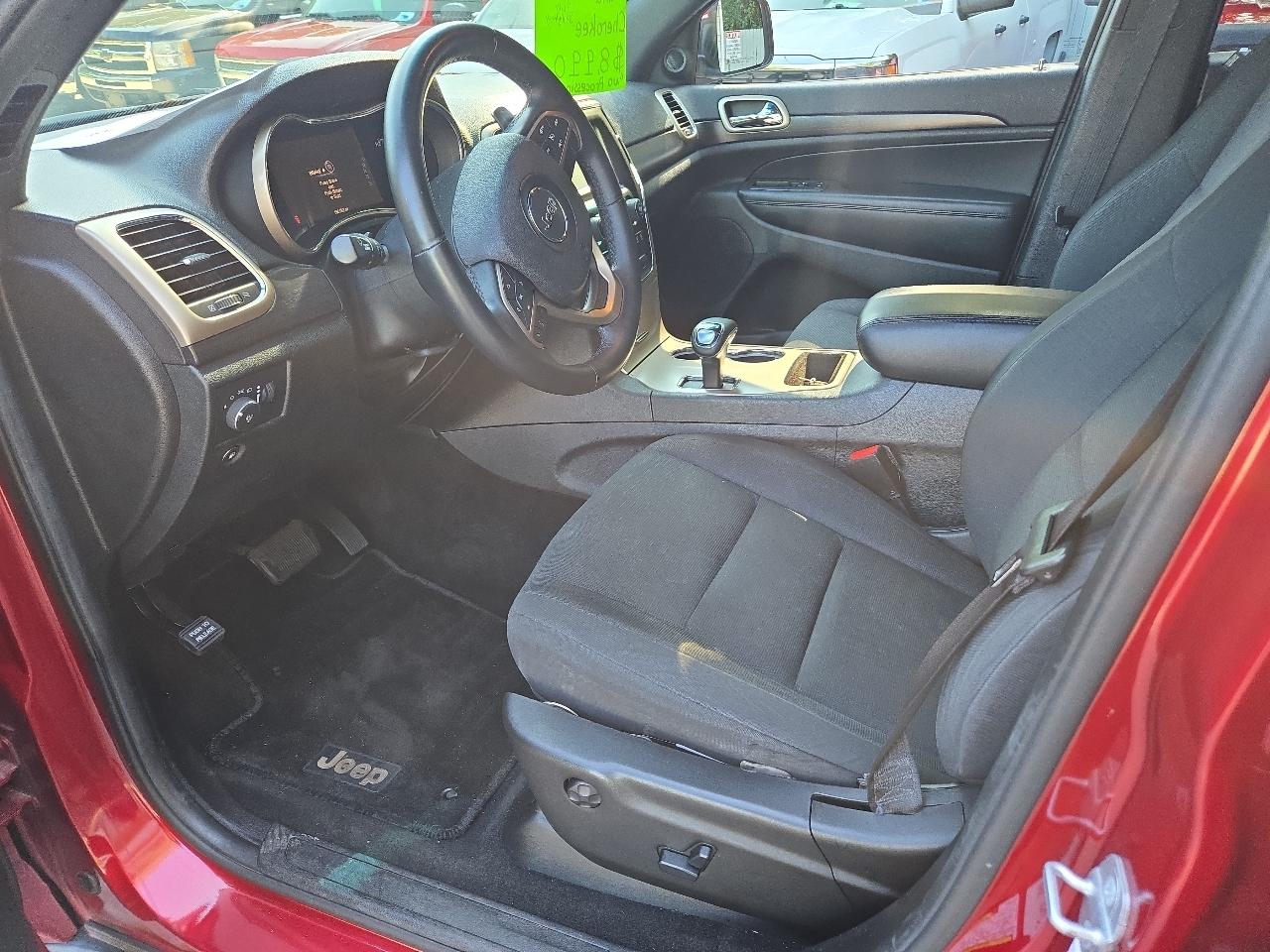 Jeep Grand Cherokee 4WD 4dr Laredo 2014