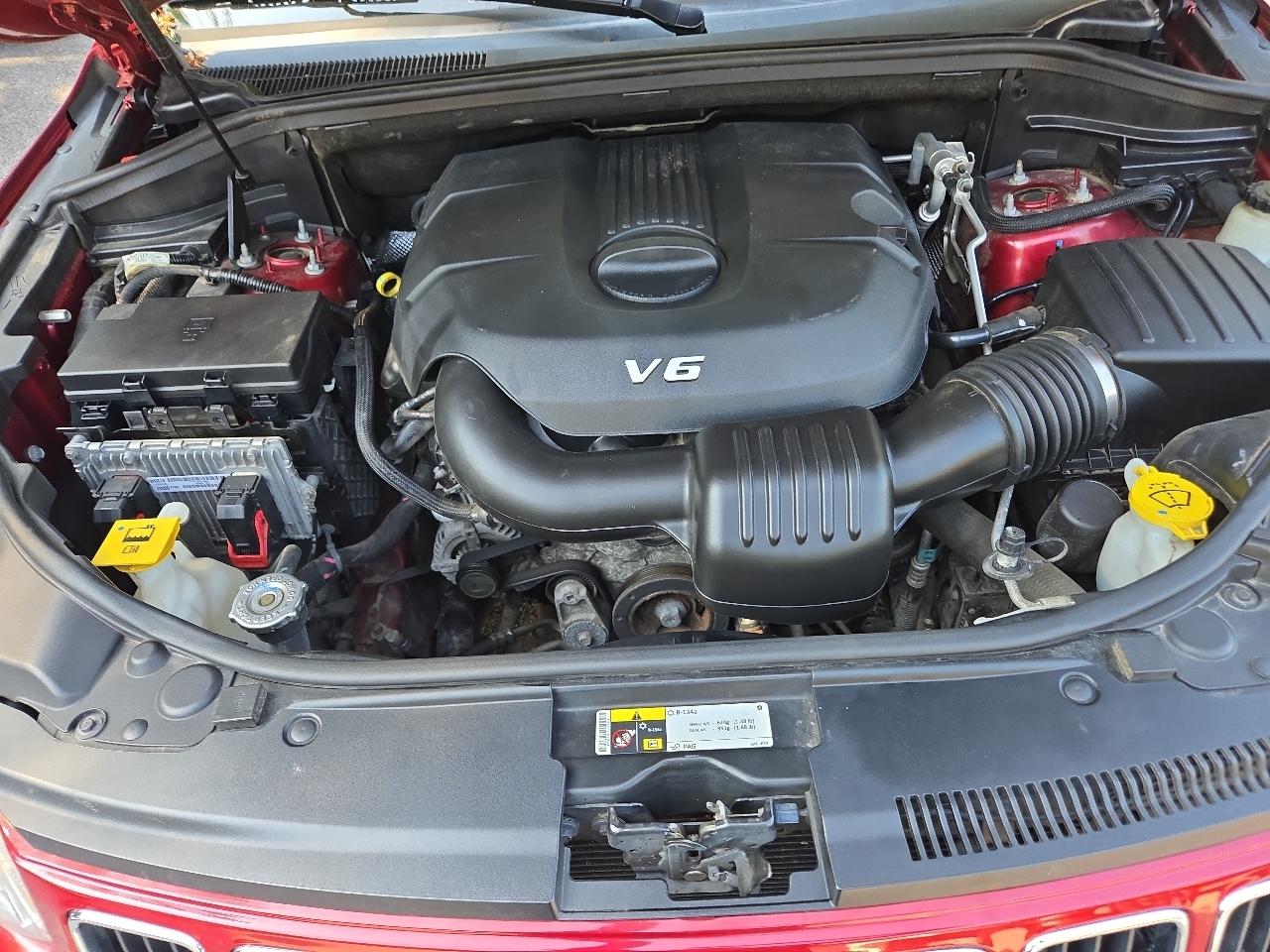 Jeep Grand Cherokee 4WD 4dr Laredo 2014