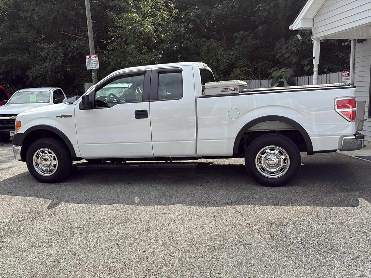 Ford F-150 2WD SuperCab 145" XL 2013