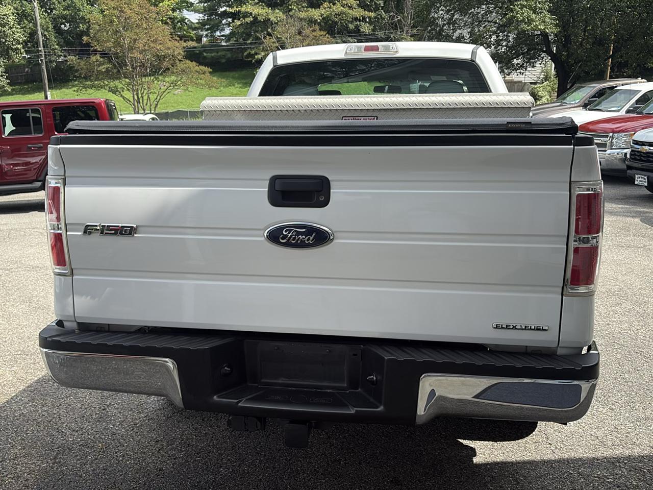 Ford F-150 2WD SuperCab 145" XL 2013