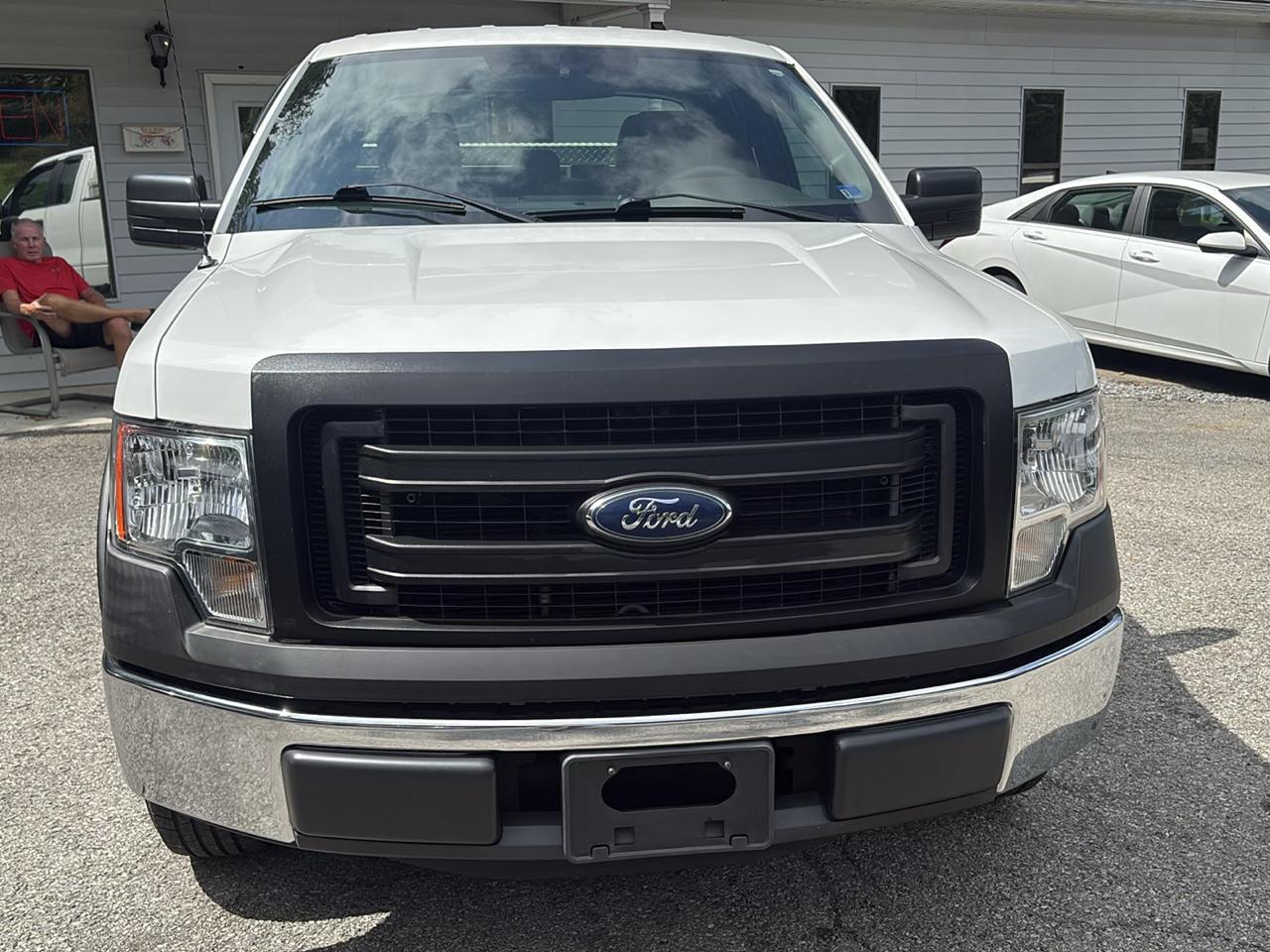 Ford F-150 2WD SuperCab 145" XL 2013