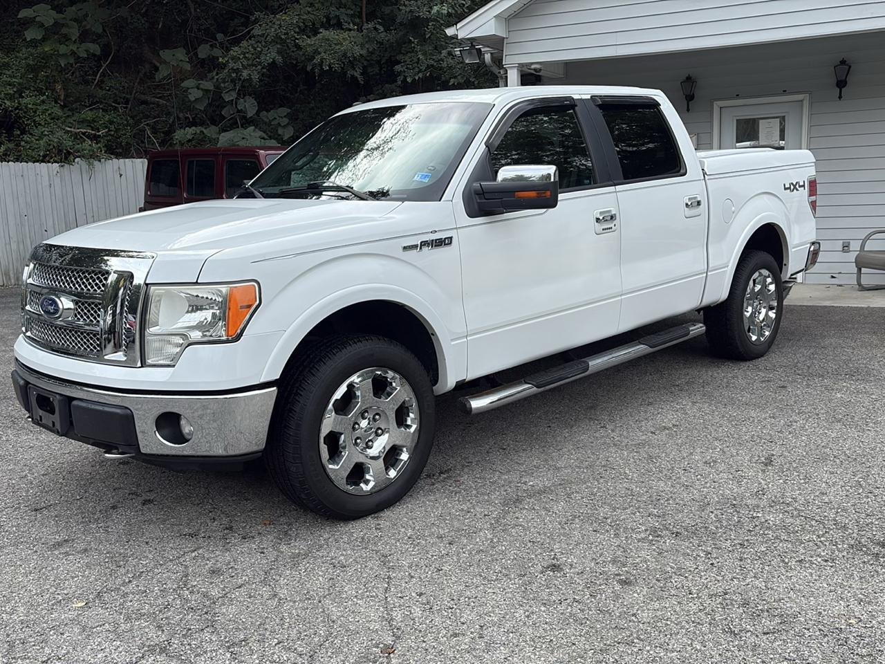 Ford F-150 4WD SuperCrew 145" Lariat 2010