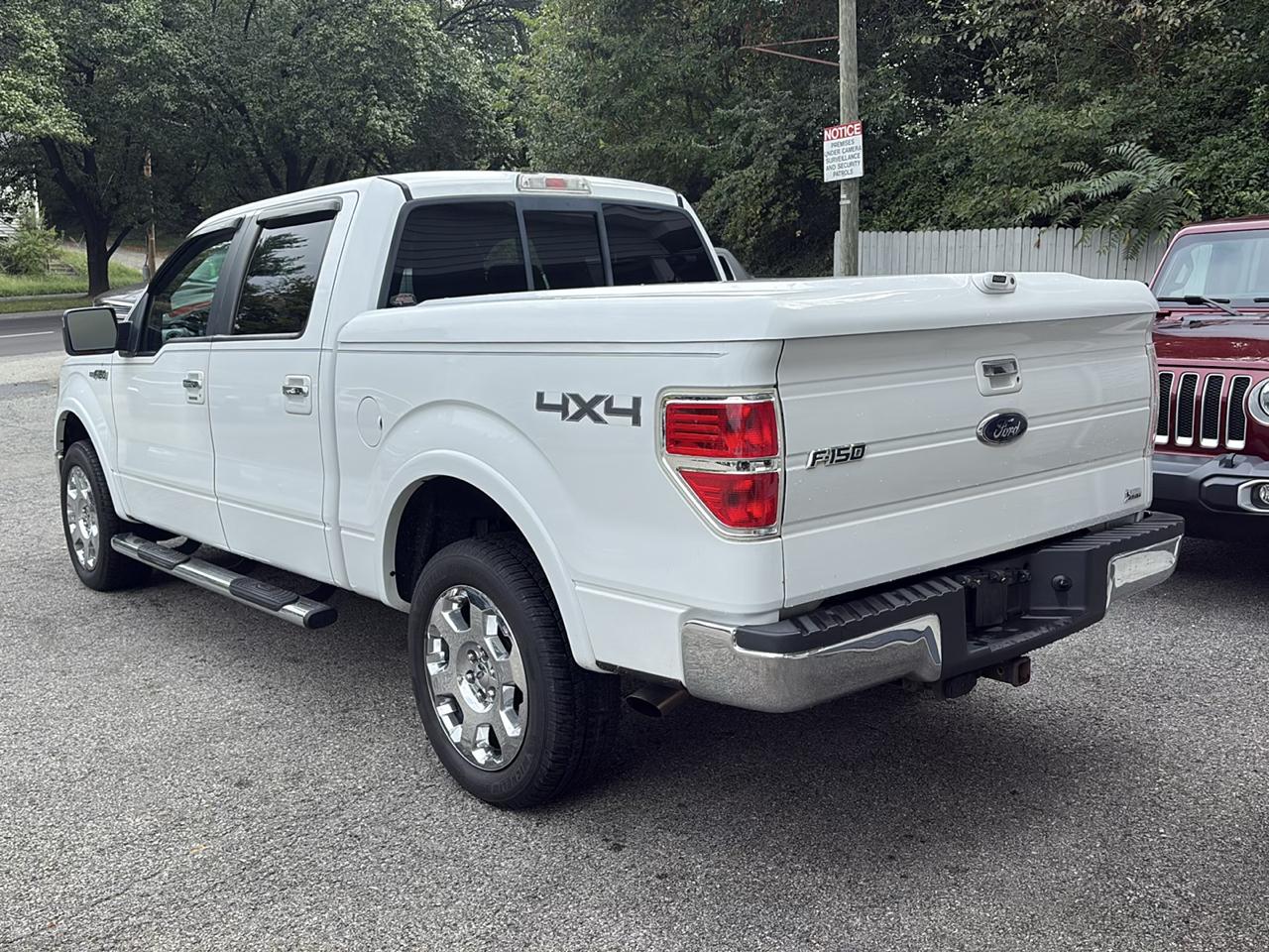 Ford F-150 4WD SuperCrew 145" Lariat 2010