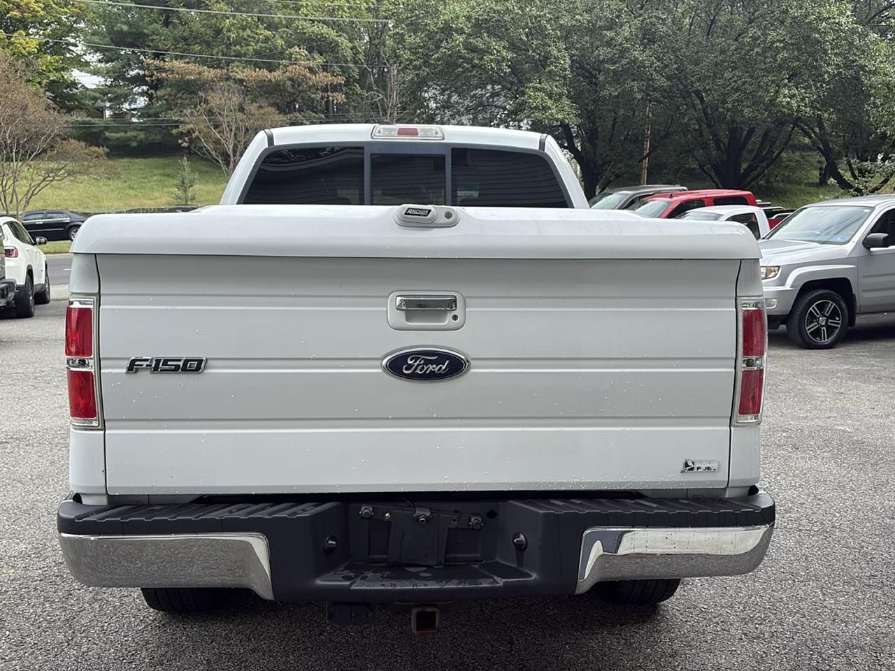 Ford F-150 4WD SuperCrew 145" Lariat 2010