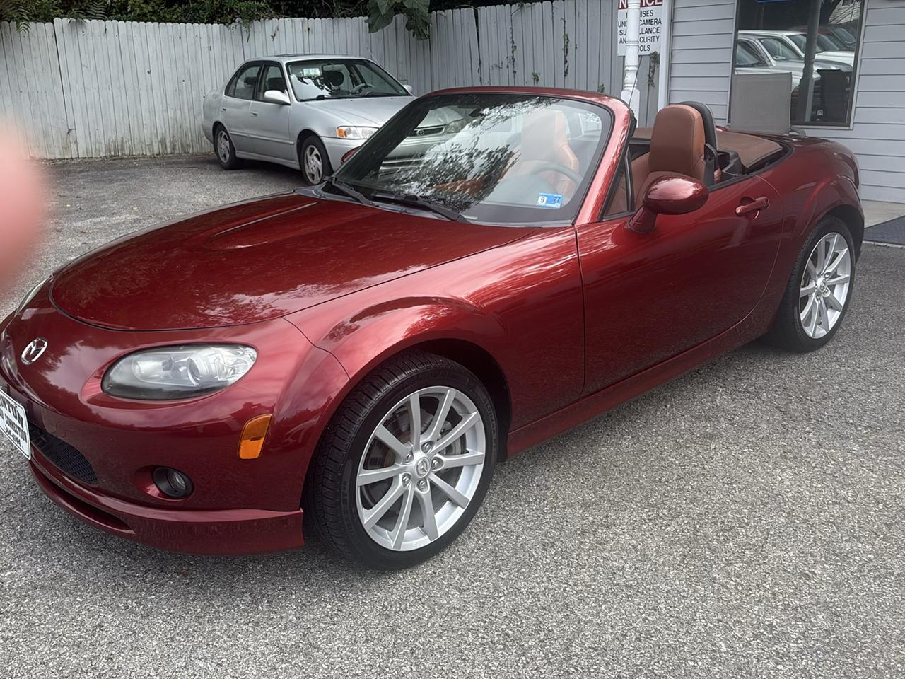 Mazda MX-5 Miata 2dr Conv Auto Grand Touring 2007