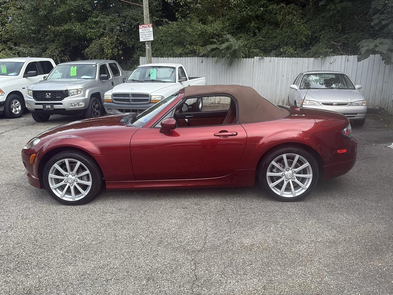 Mazda MX-5 Miata 2dr Conv Auto Grand Touring 2007