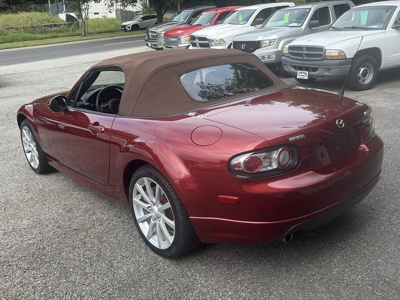 Mazda MX-5 Miata 2dr Conv Auto Grand Touring 2007