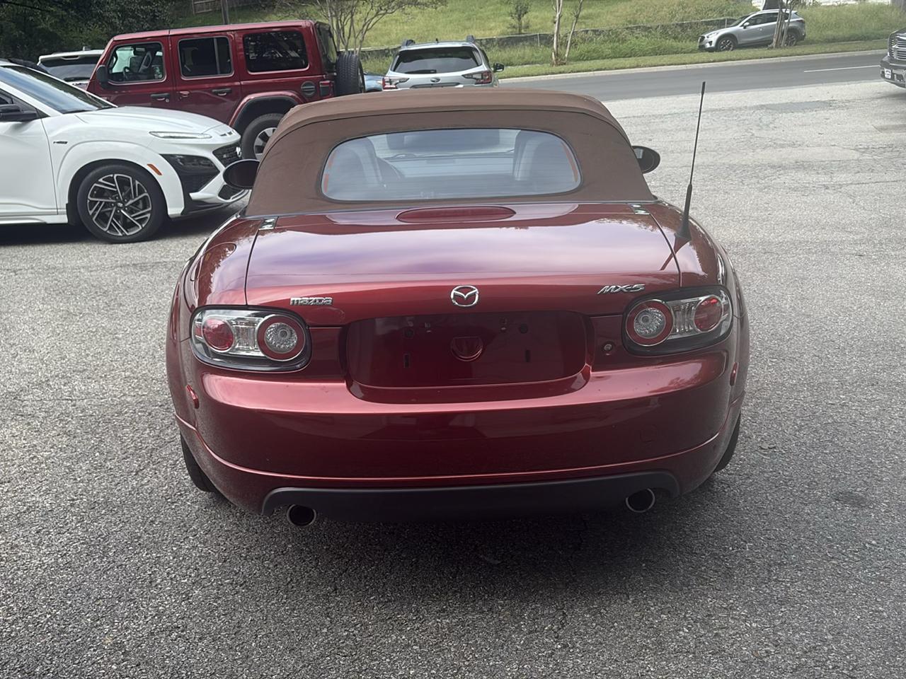 Mazda MX-5 Miata 2dr Conv Auto Grand Touring 2007