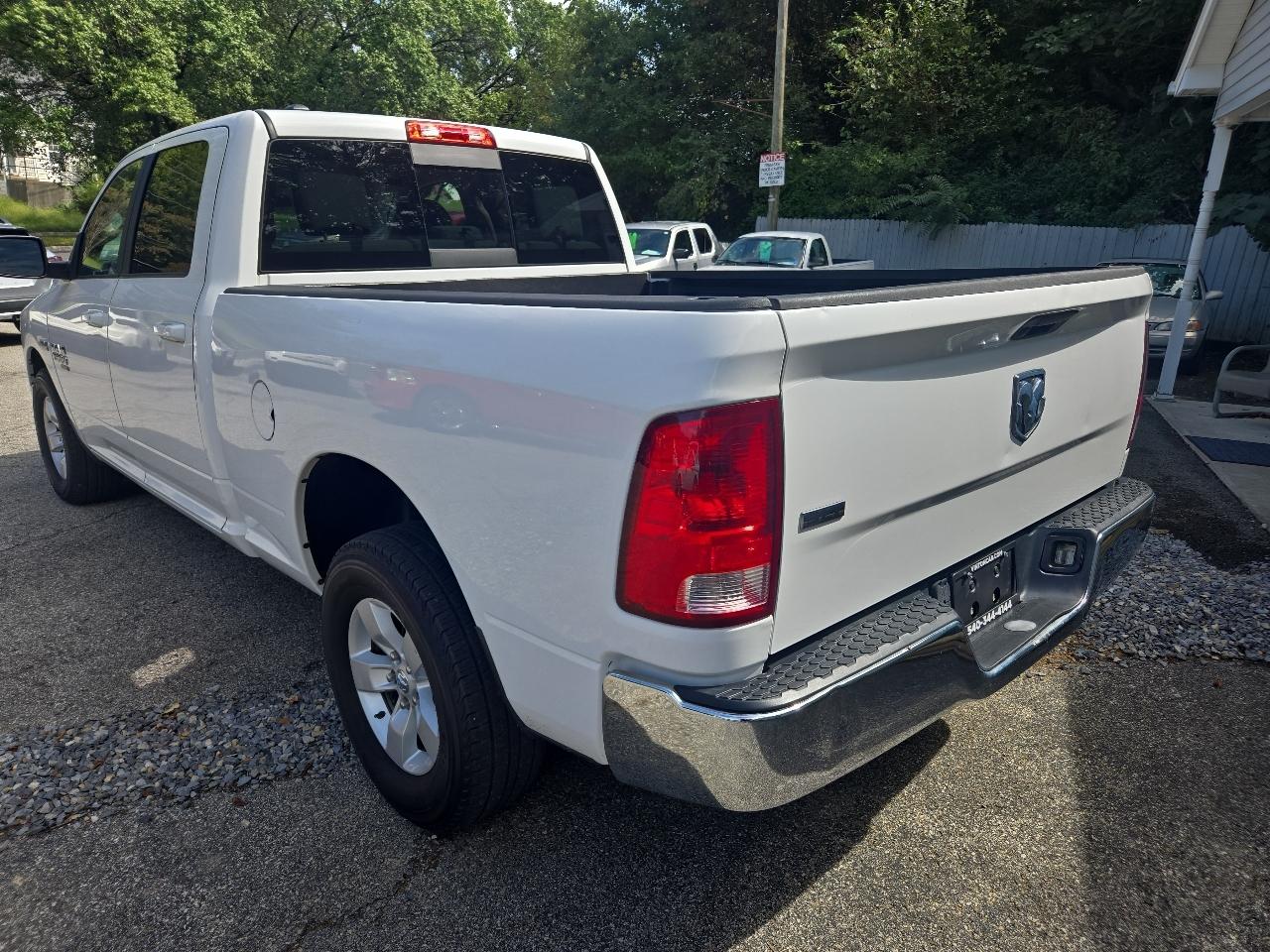 RAM 1500 Classic SLT 4x2 Crew Cab 6'4" Box 2019