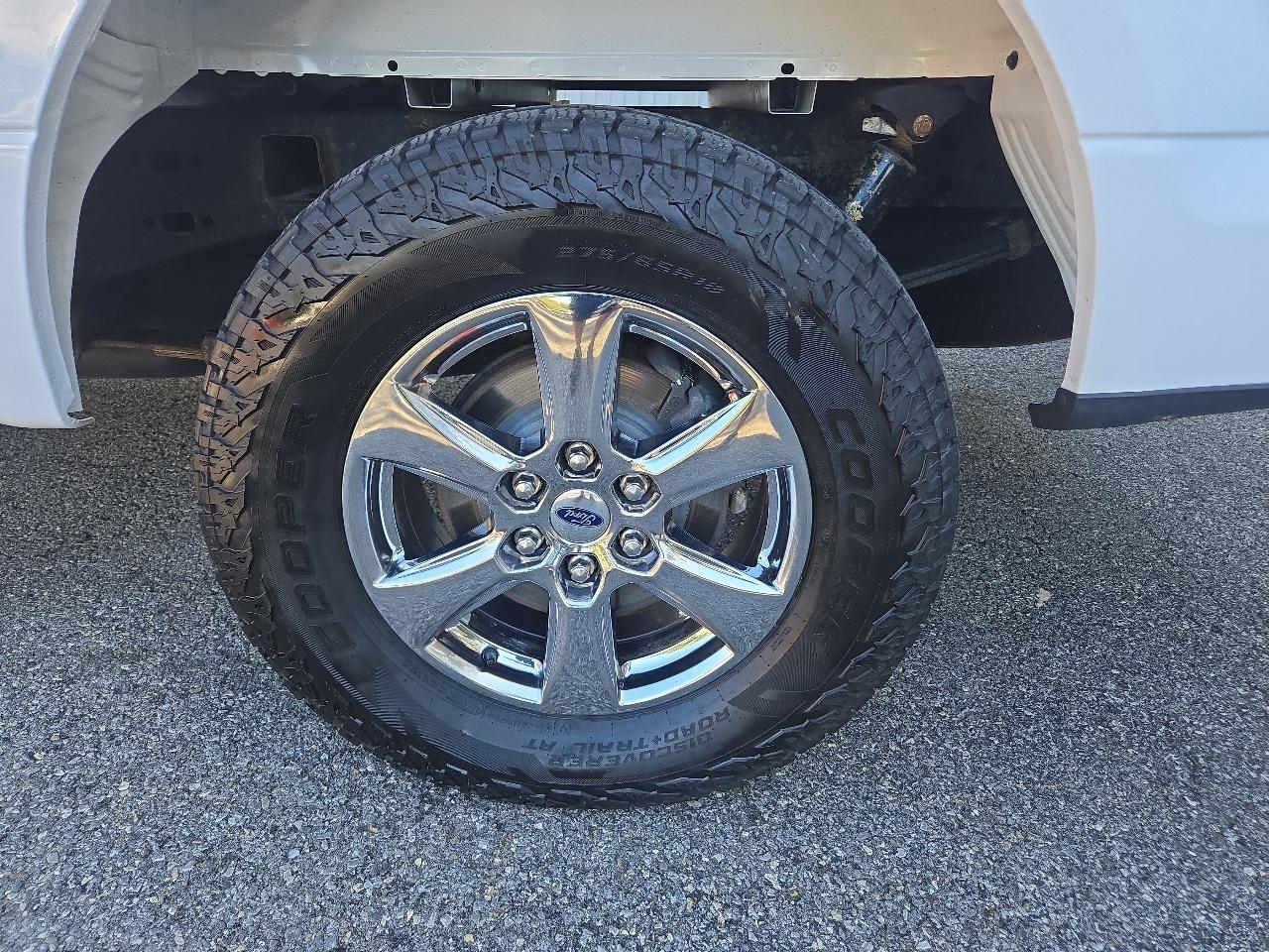 Ford F-150 Supercab Flareside 145" XLT 4WD 2018