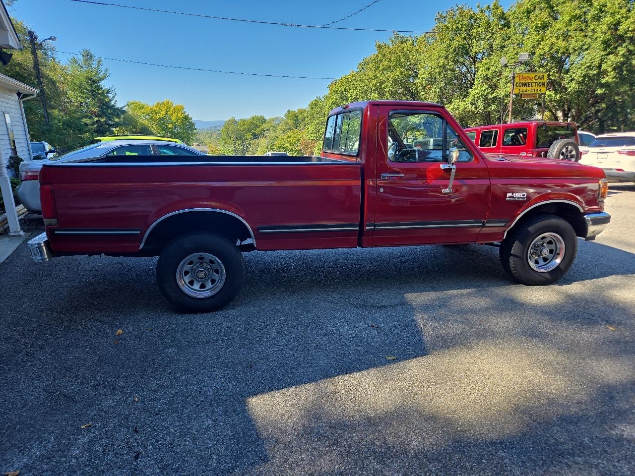 Ford F-150 Flareside 117" WB 4WD 1987