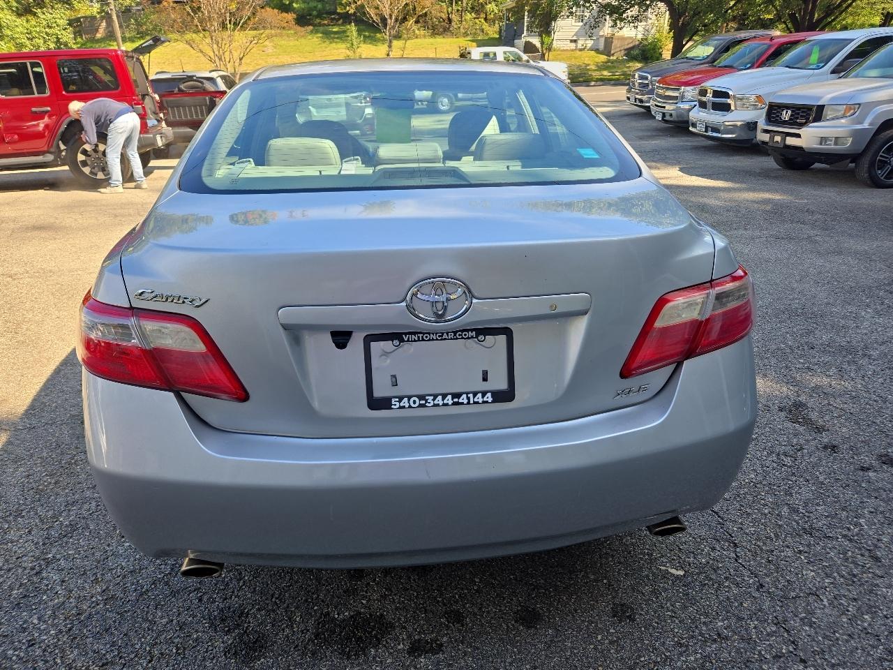 Toyota Camry 4dr Sdn V6 Auto XLE (Natl) 2007