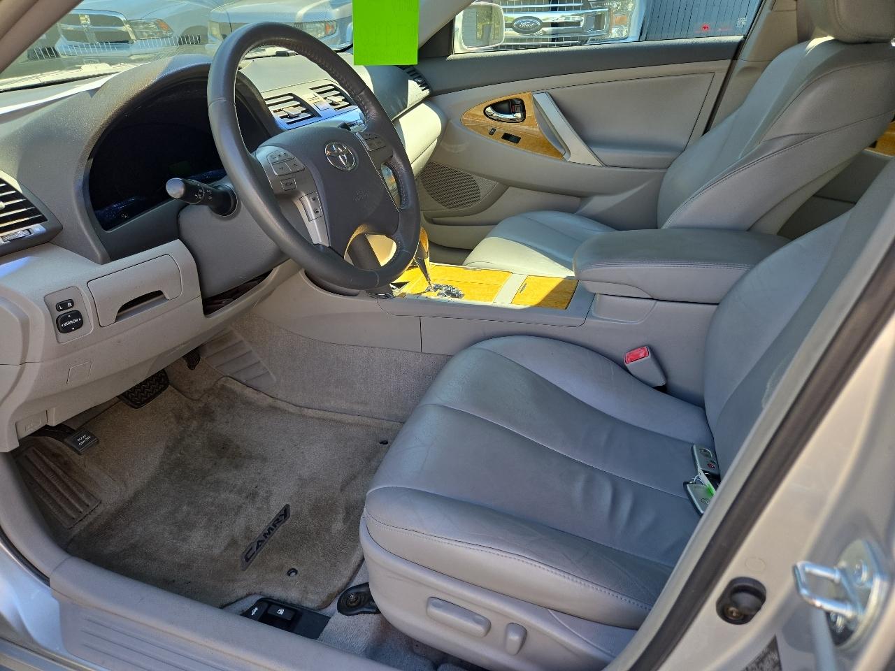 Toyota Camry 4dr Sdn V6 Auto XLE (Natl) 2007