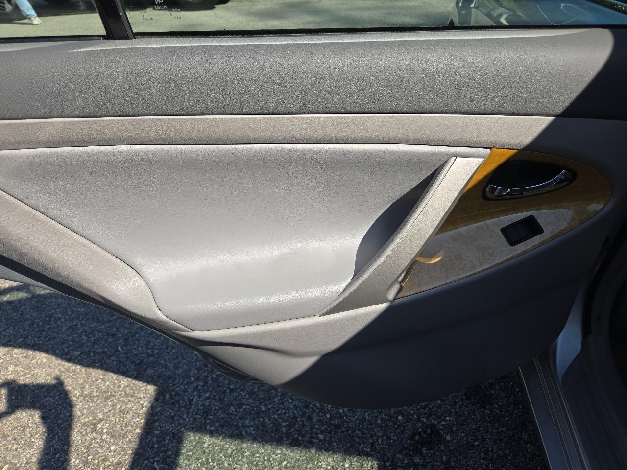 Toyota Camry 4dr Sdn V6 Auto XLE (Natl) 2007