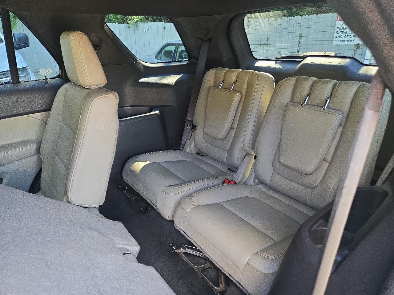 Ford Explorer FWD 4dr Limited 2011