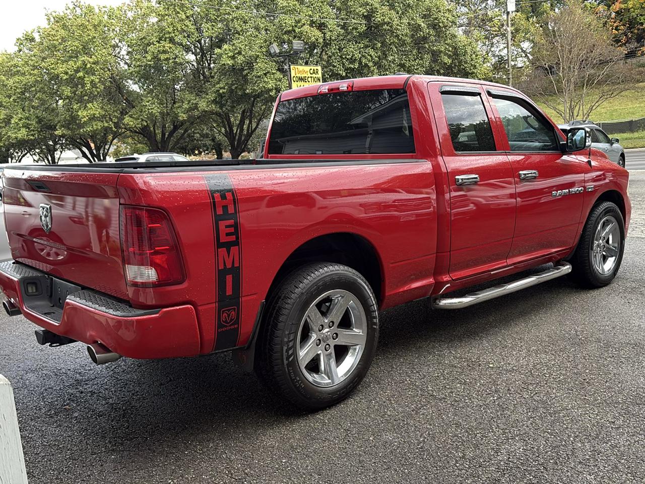 RAM 1500 2WD Quad Cab 140.5" Express 2012