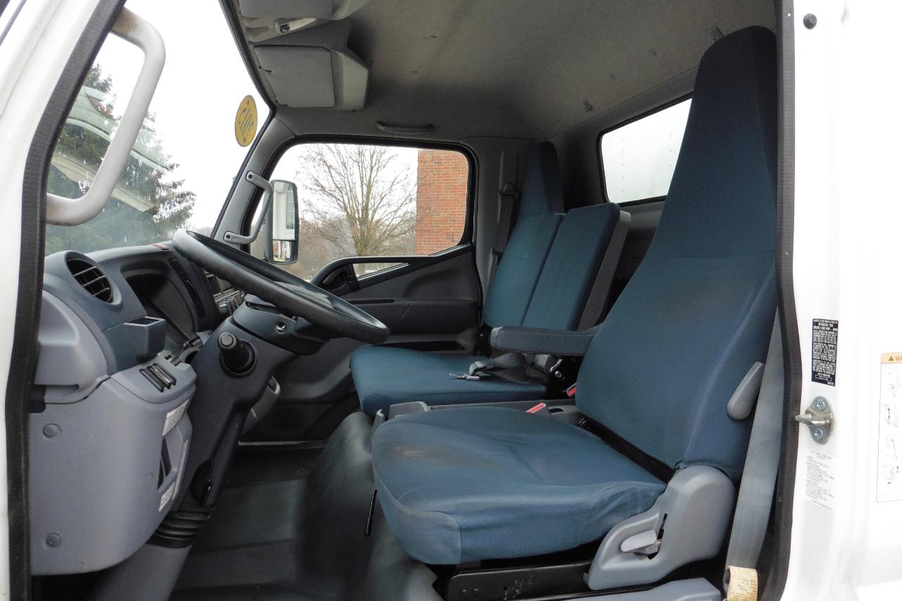 Mitsubishi Fuso FE  2015