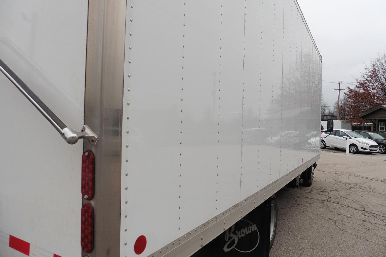 Mitsubishi Fuso FE  2015