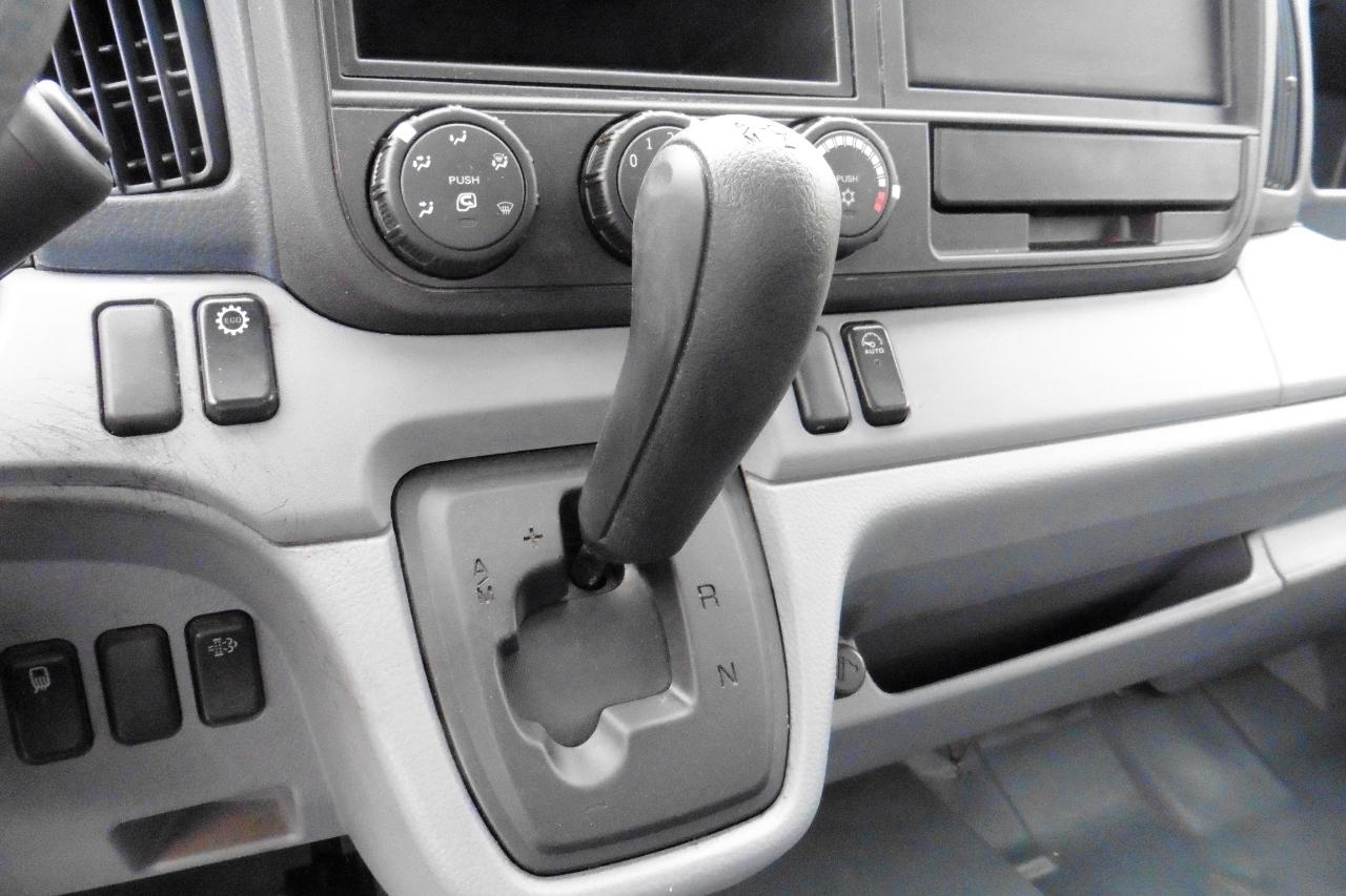 Mitsubishi Fuso FE  2015