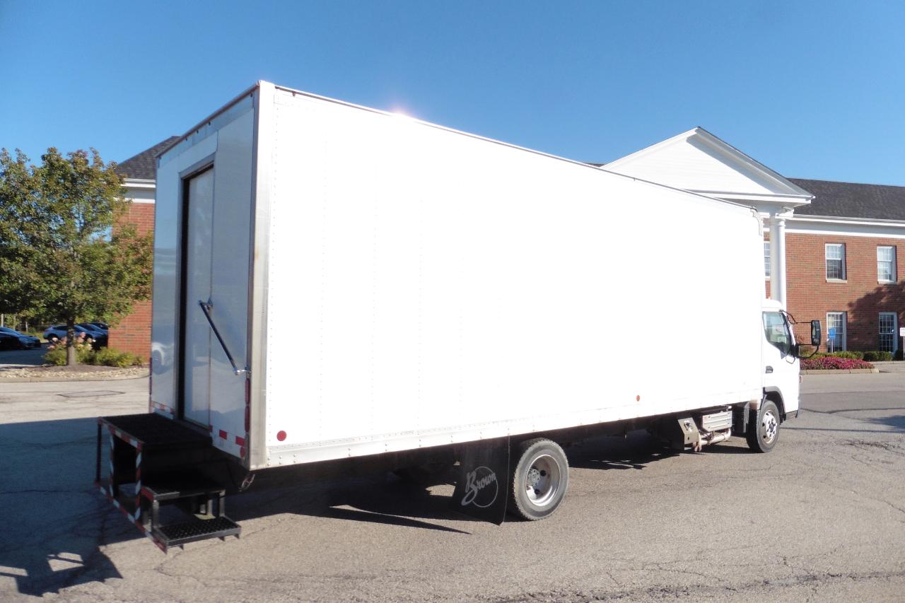 Mitsubishi Fuso FE  2015
