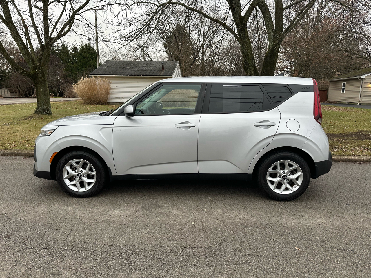 Kia Soul LX 4D Wagon at 2020 Kia Soul LX 4D Wagon at 2020