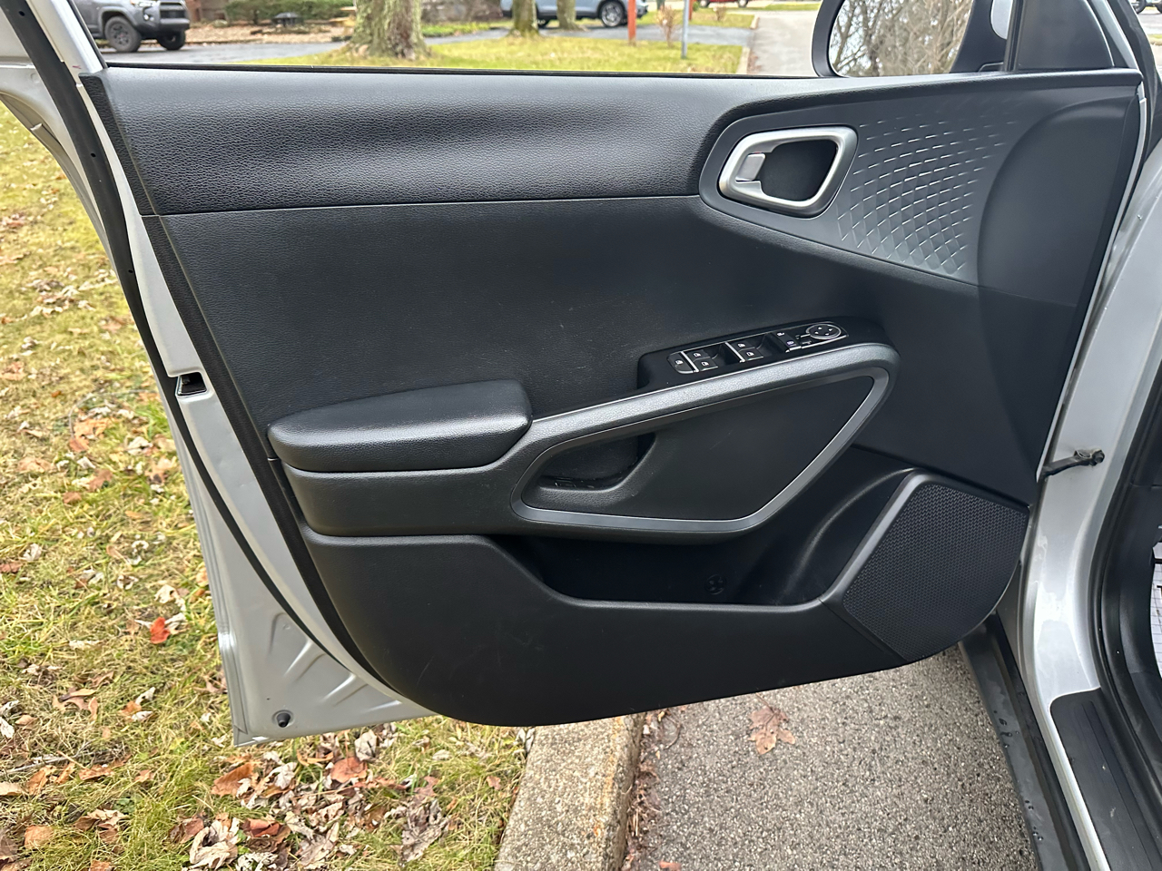 Kia Soul LX 4D Wagon at 2020 Kia Soul LX 4D Wagon at 2020