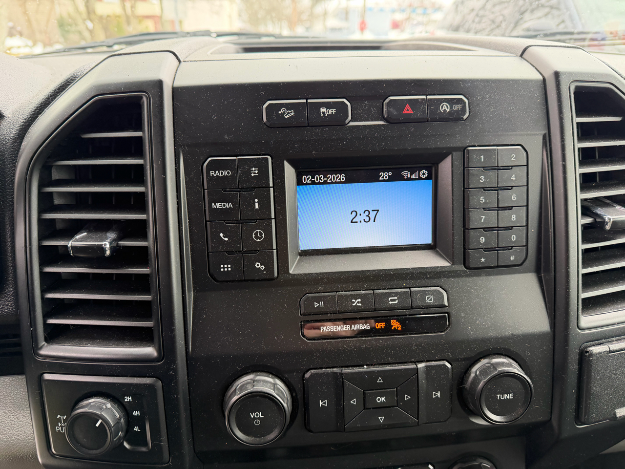 Ford F-150 4WD SuperCrew 145" XL 2020