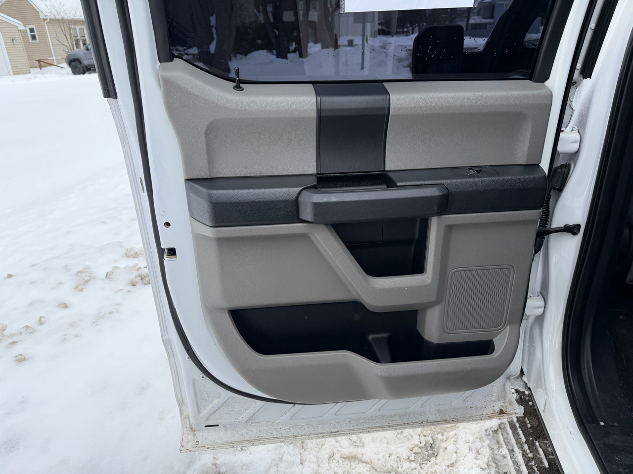 Ford F-150 4WD SuperCrew 145" XL 2020