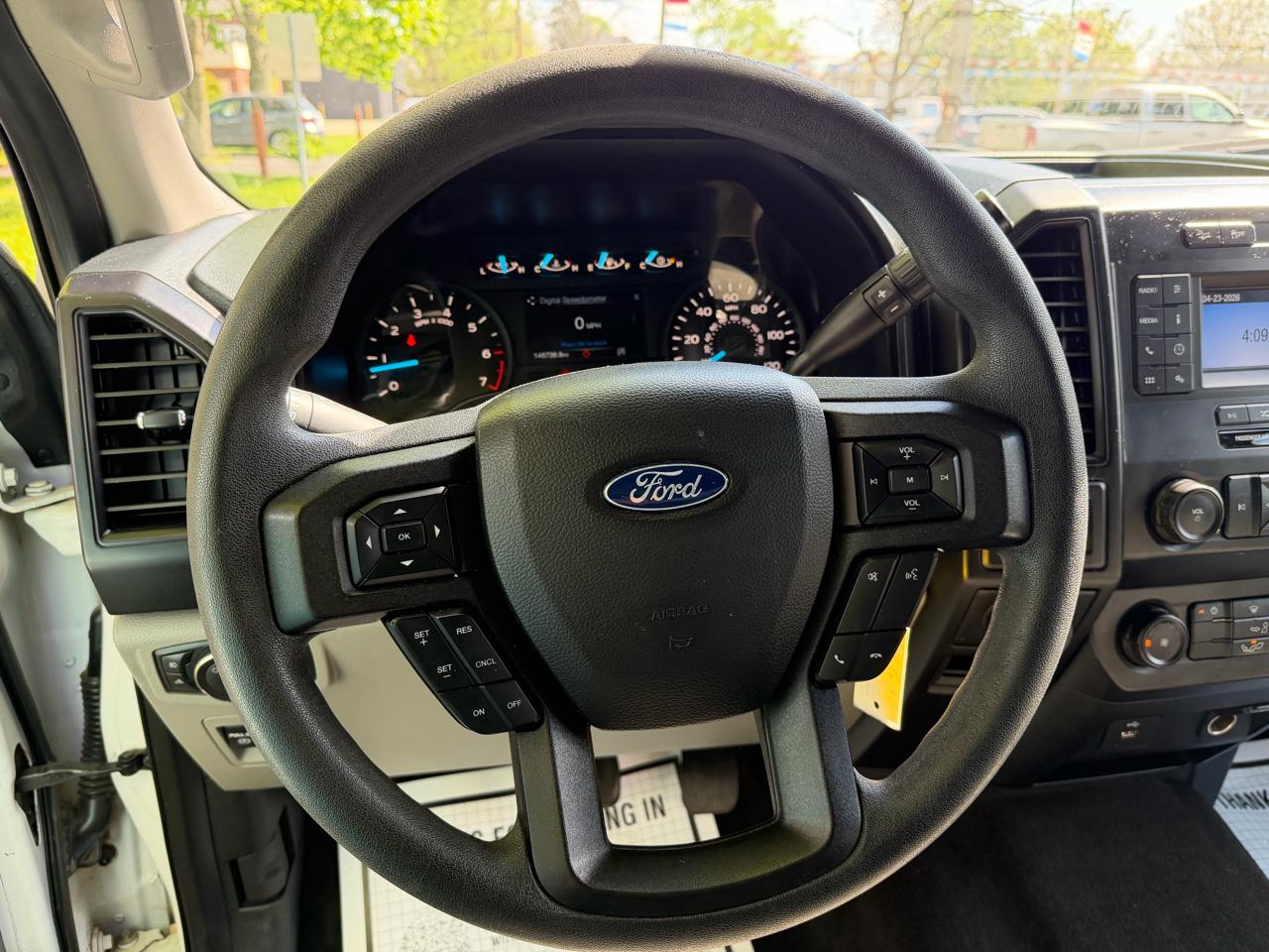 Ford F-150 4WD SuperCrew 145" XL 2020