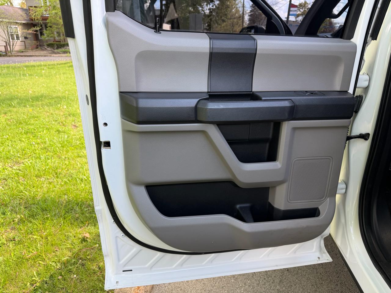 Ford F-150 4WD SuperCrew 145" XL 2020