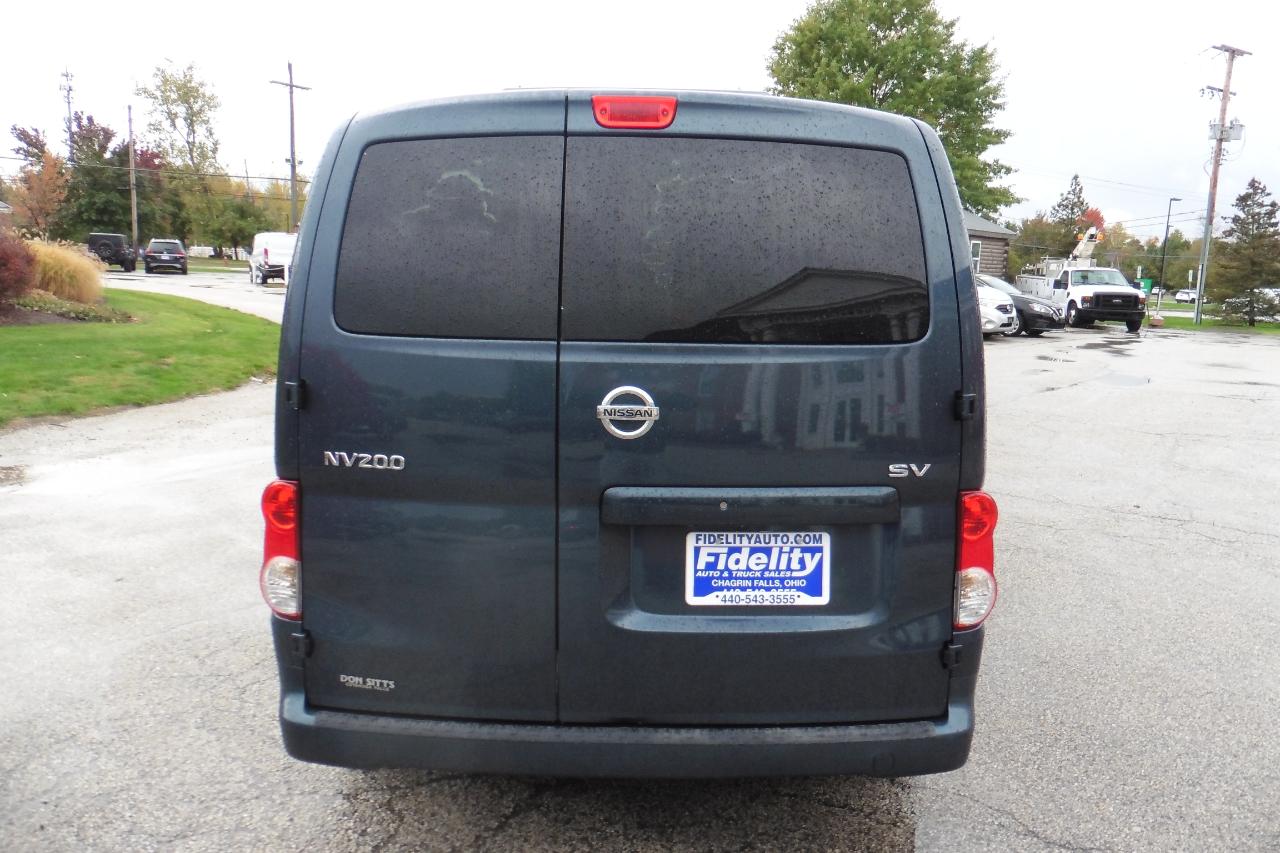 Nissan NV200  2016