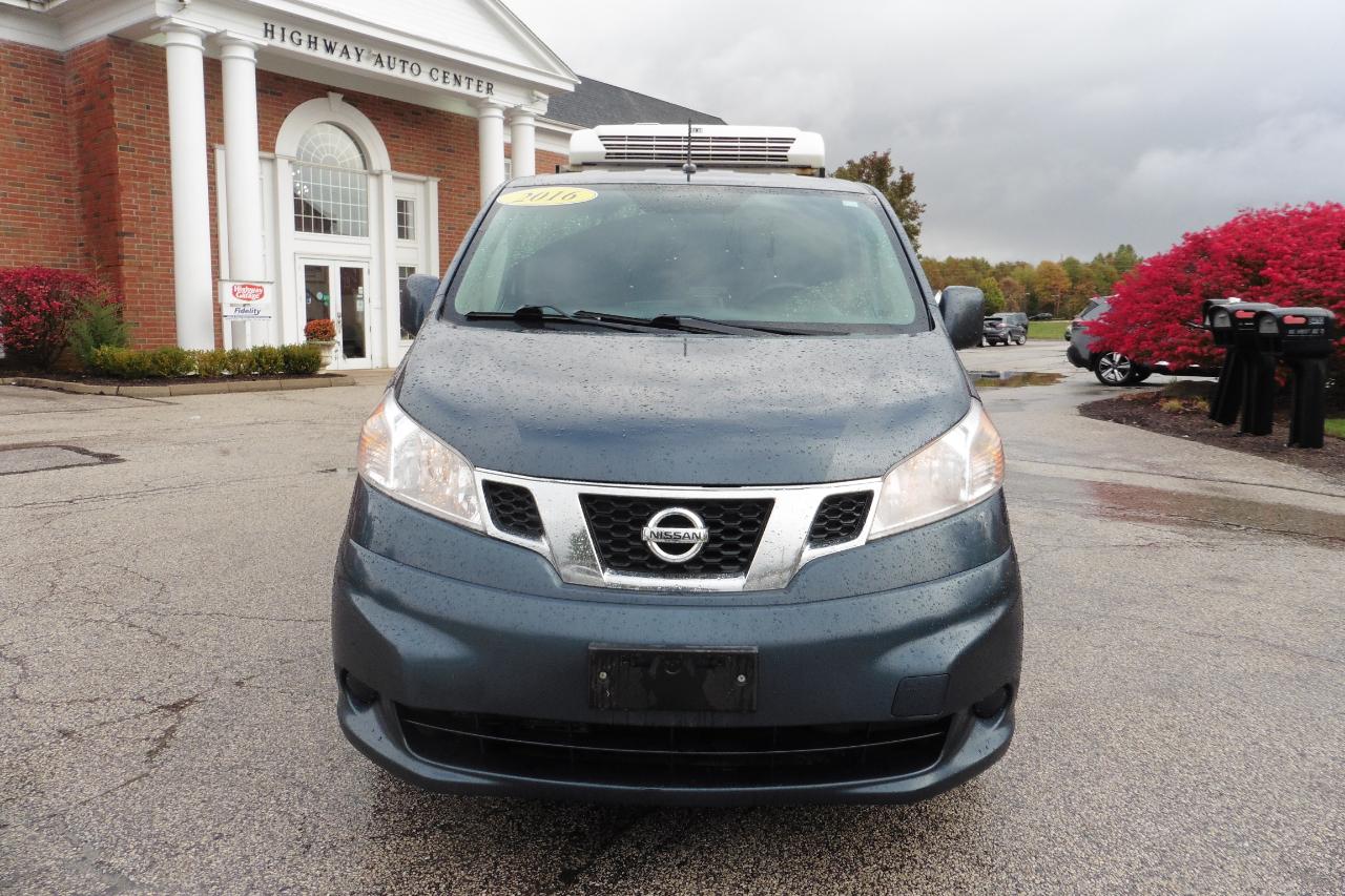 Nissan NV200  2016