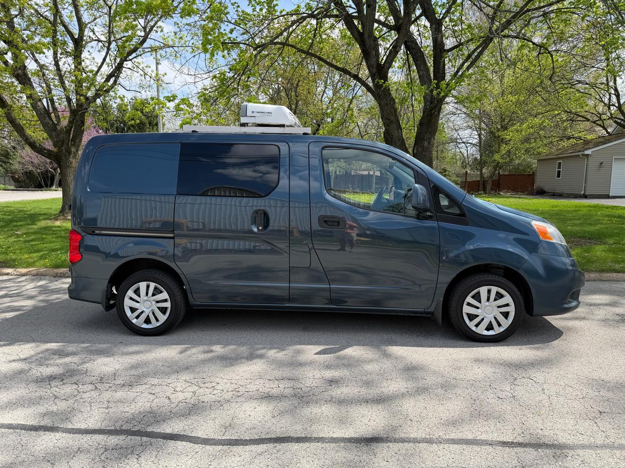 Nissan NV200  2016