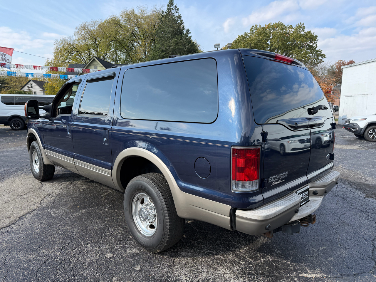 Ford Excursion 137" WB 6.0L Eddie Bauer 4WD 2005 Ford Excursion 137" WB 6.0L Eddie Bauer 4WD 2005