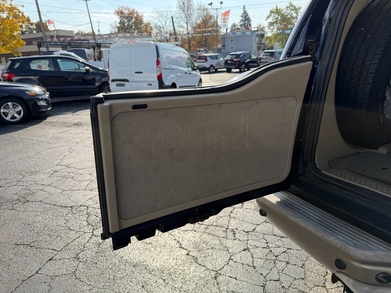 Ford Excursion 137" WB 6.0L Eddie Bauer 4WD 2005 Ford Excursion 137" WB 6.0L Eddie Bauer 4WD 2005