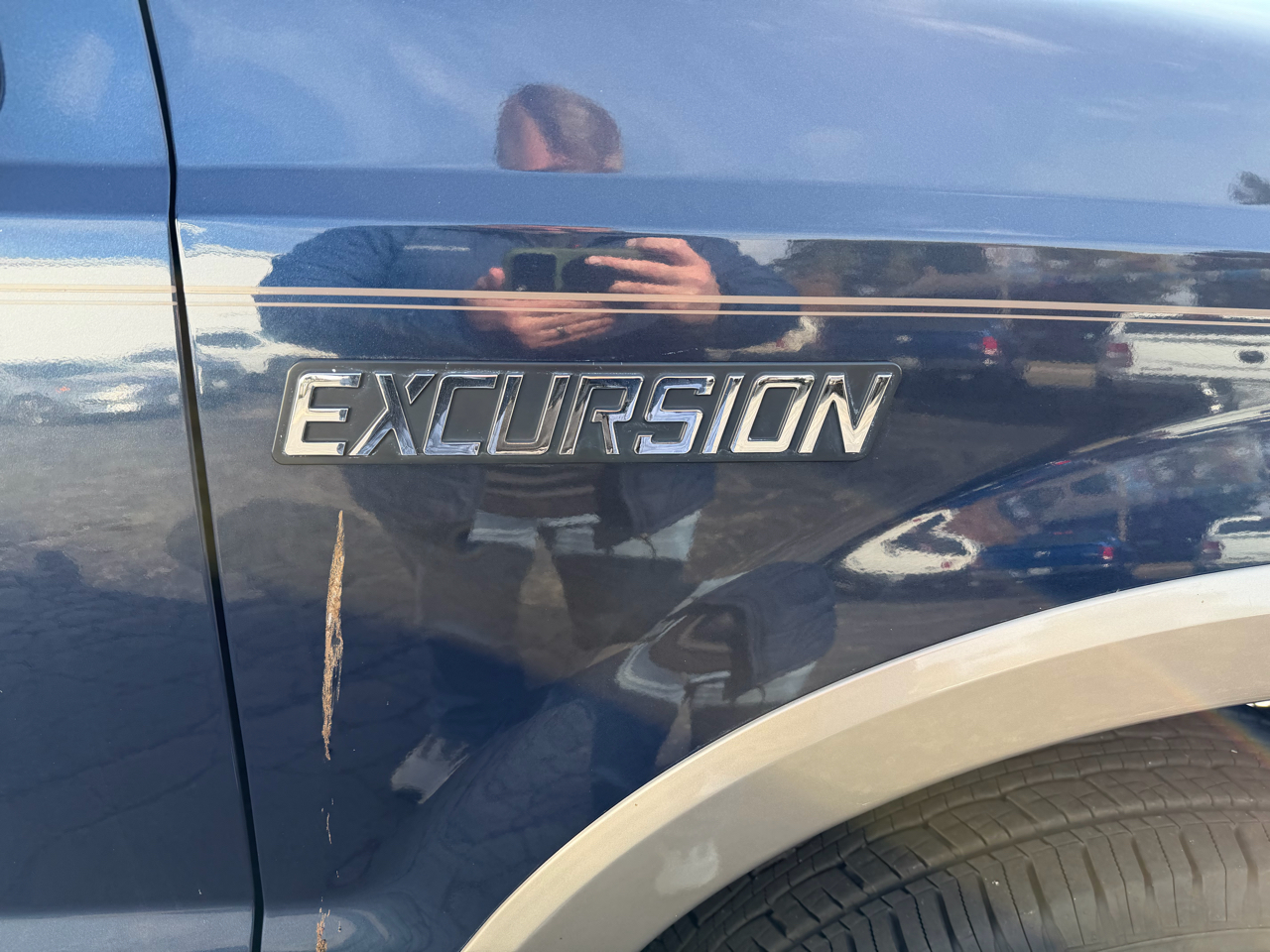 Ford Excursion 137" WB 6.0L Eddie Bauer 4WD 2005 Ford Excursion 137" WB 6.0L Eddie Bauer 4WD 2005