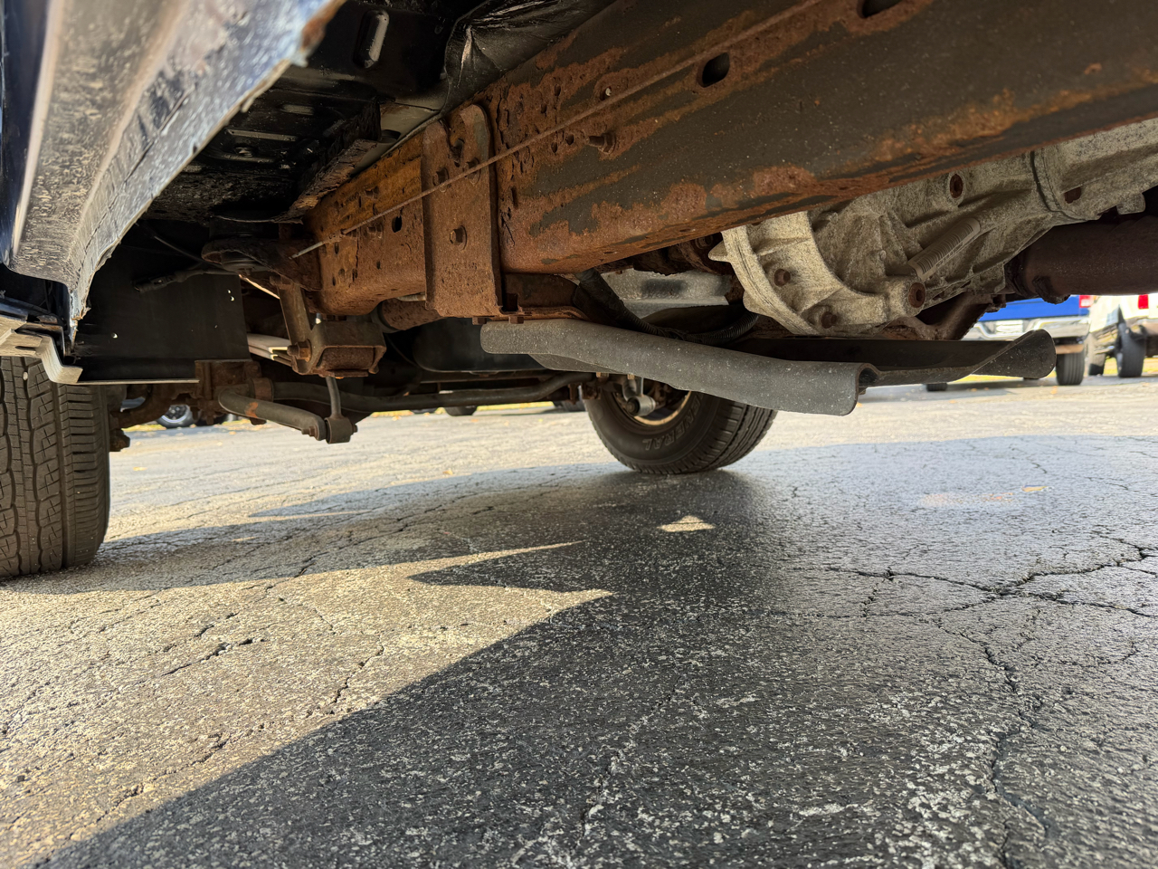 Ford Excursion 137" WB 6.0L Eddie Bauer 4WD 2005 Ford Excursion 137" WB 6.0L Eddie Bauer 4WD 2005