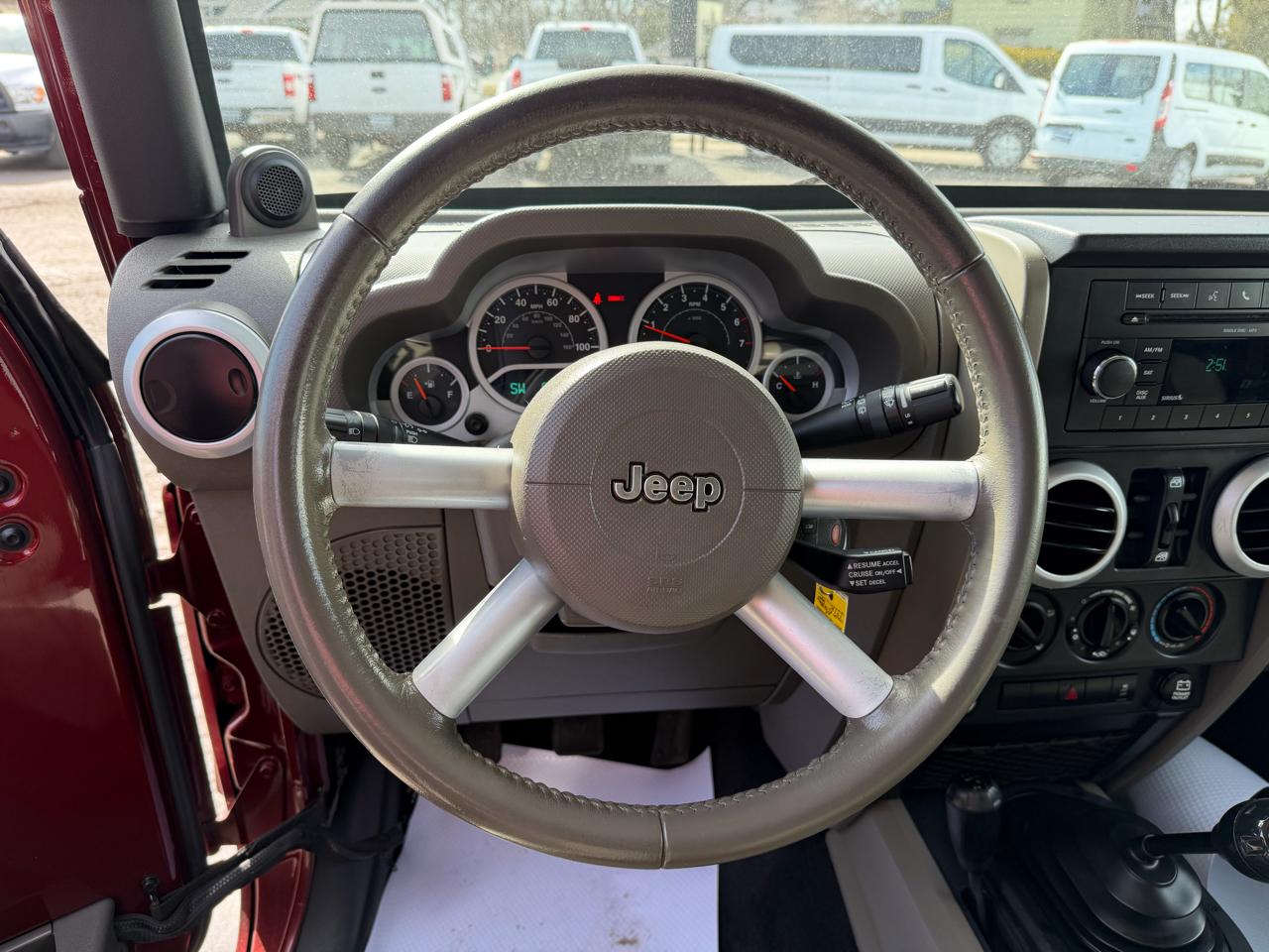 Jeep Wrangler Unlimited 4WD 4dr Sahara 2010