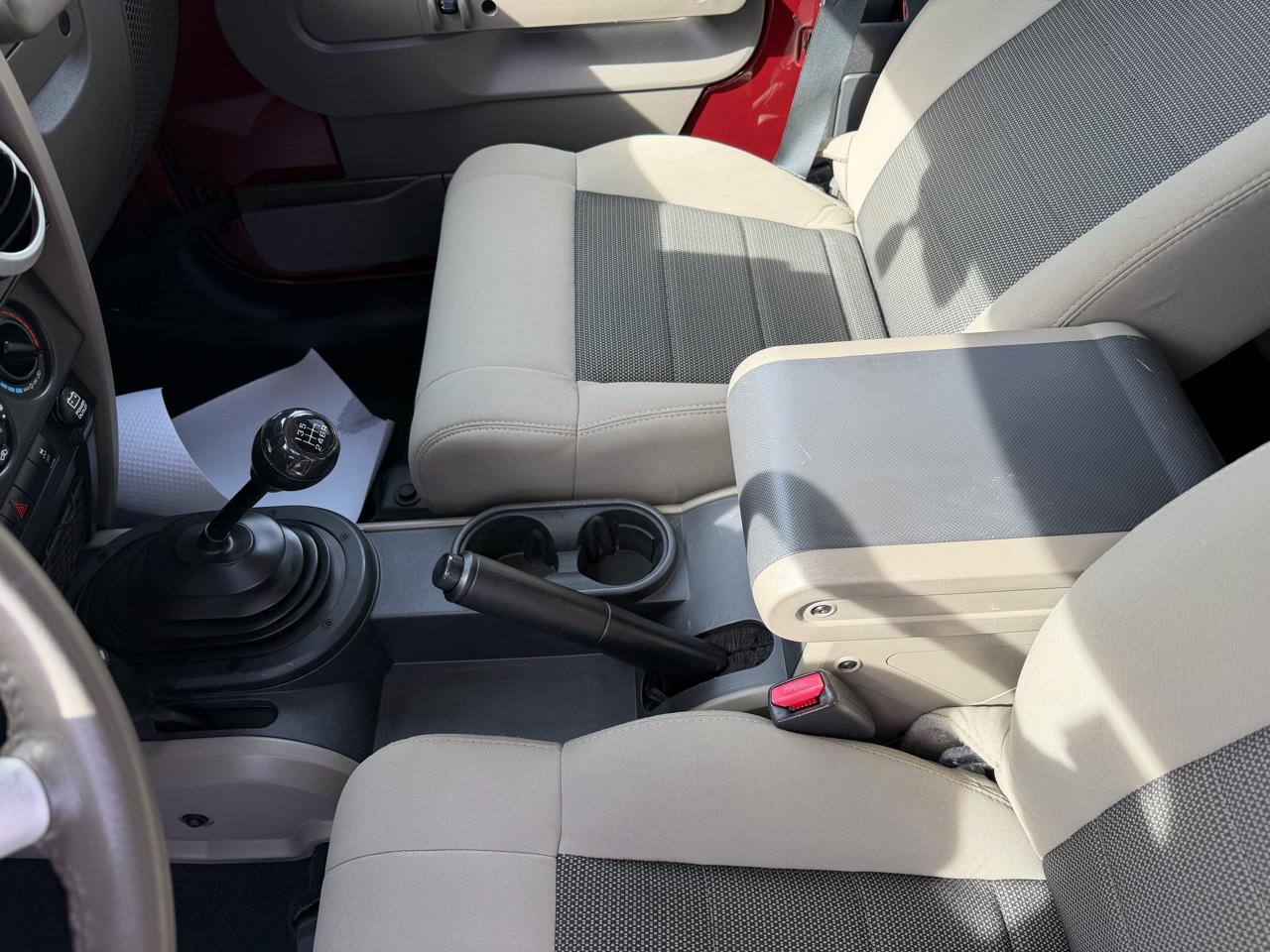 Jeep Wrangler Unlimited 4WD 4dr Sahara 2010