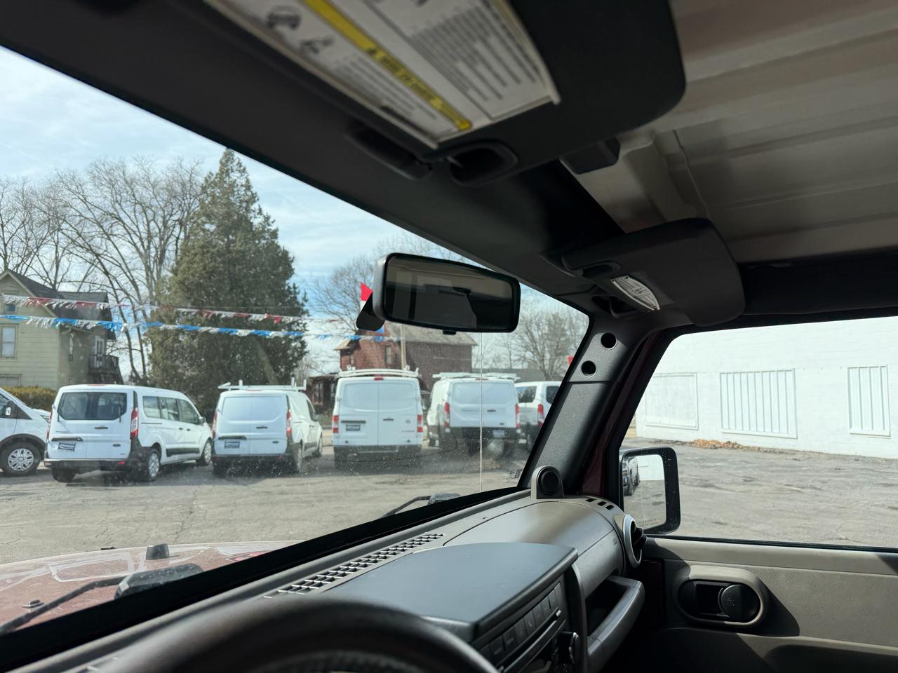 Jeep Wrangler Unlimited 4WD 4dr Sahara 2010